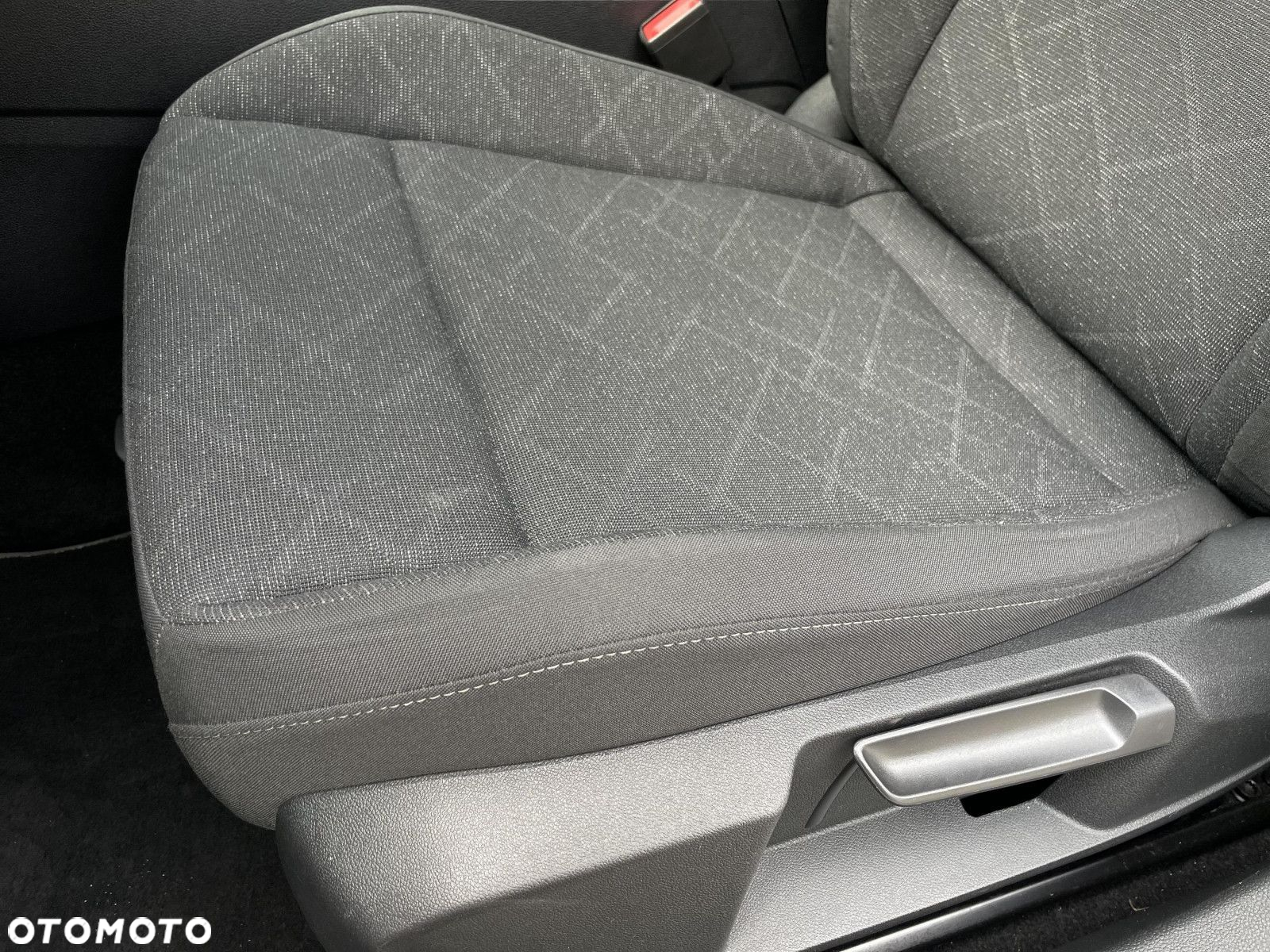 Volkswagen Golf VIII 2.0 TDI Life - 14