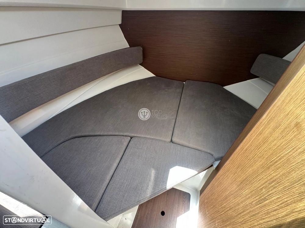 Beneteau Antares 8 - 15