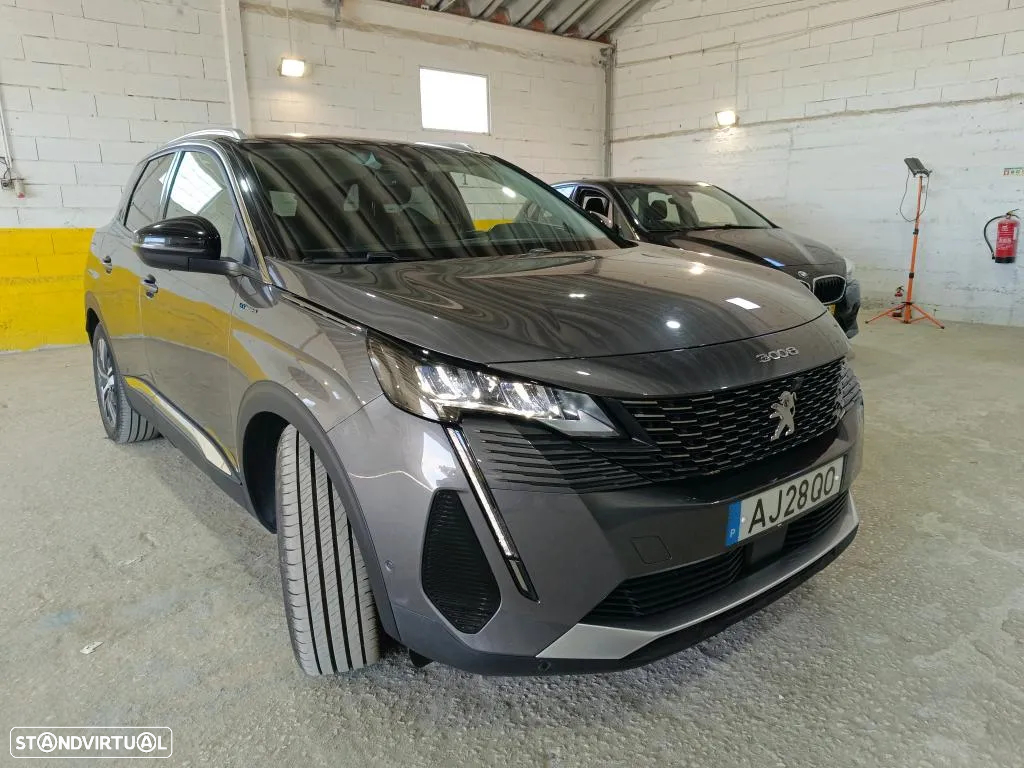 Peugeot 3008 1.6 Hybrid4 Allure Pack e-EAT8 - 4