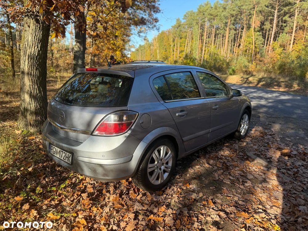 Opel Astra 1.6 Cosmo - 6