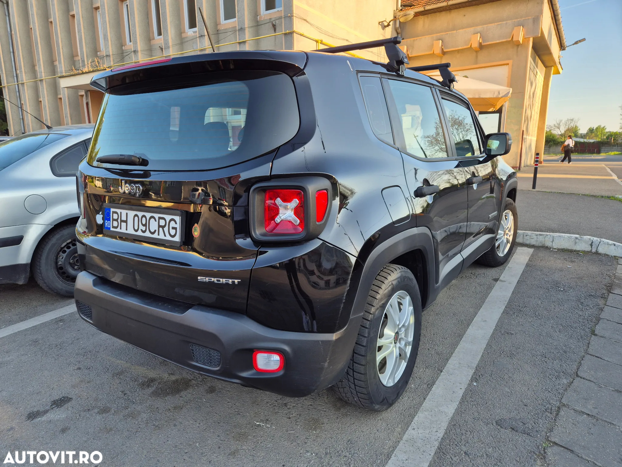 Jeep Renegade - 4