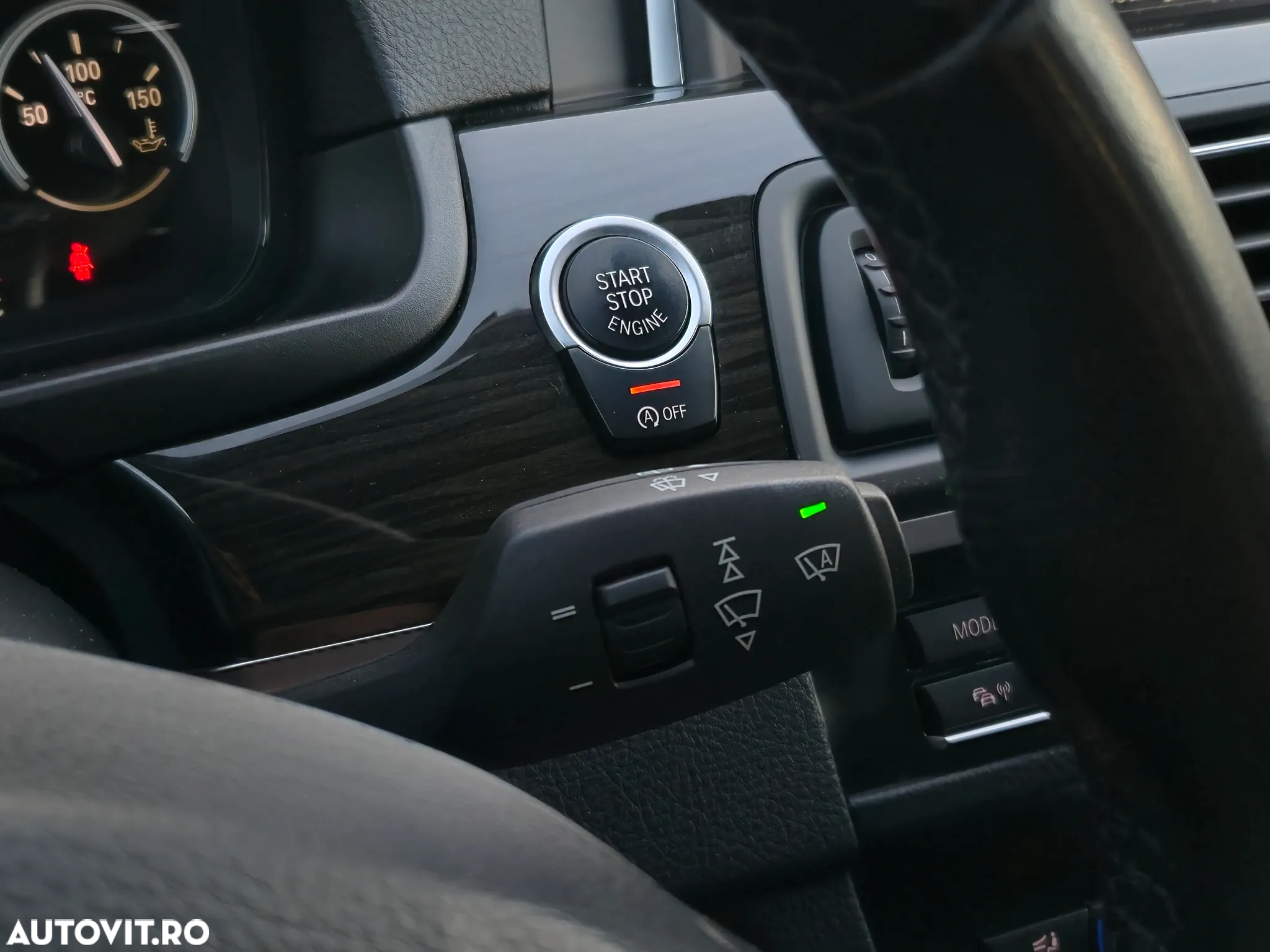 BMW Seria 5 525d Touring Sport-Aut. - 16