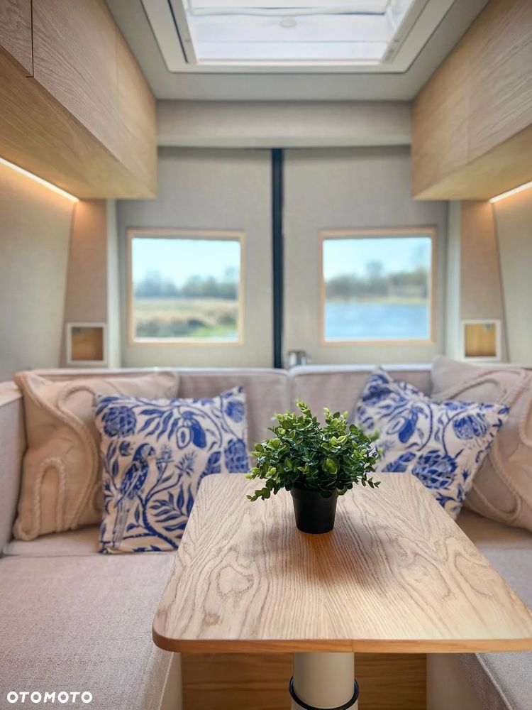 Mercedes-Benz SPRINTER 317 - 4