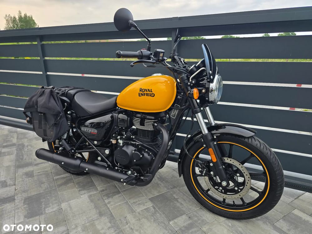 Royal Enfield Meteor - 2