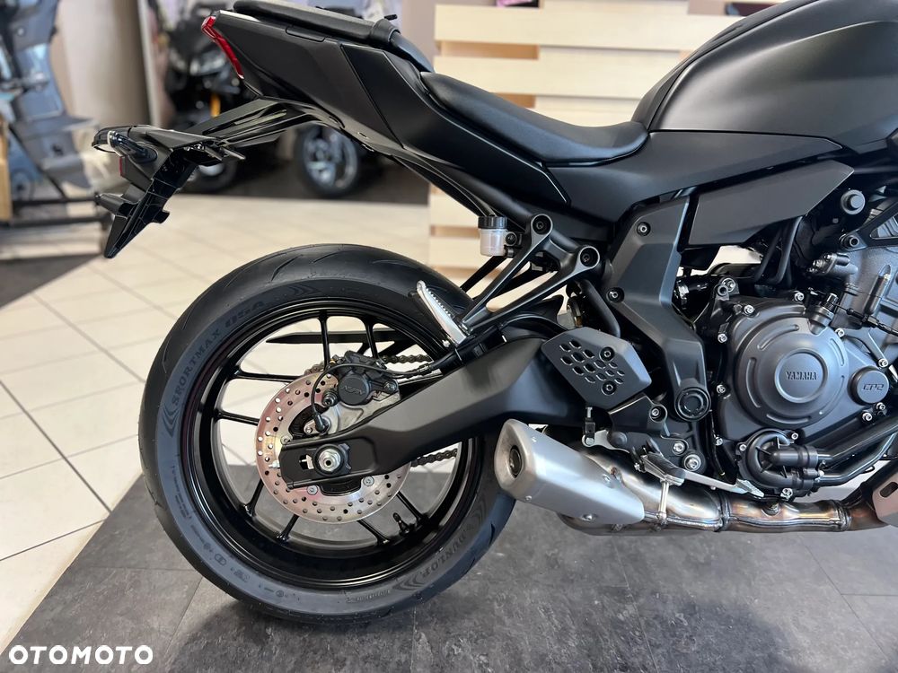 Yamaha MT - 20
