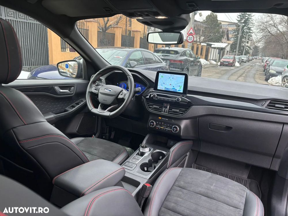 Ford Kuga 2.5 Duratec PHEV ST-LINE X - 13