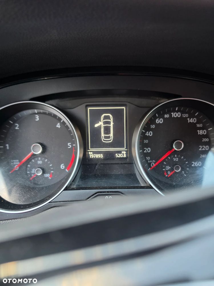Volkswagen Passat 2.0 TDI BMT Trendline - 7