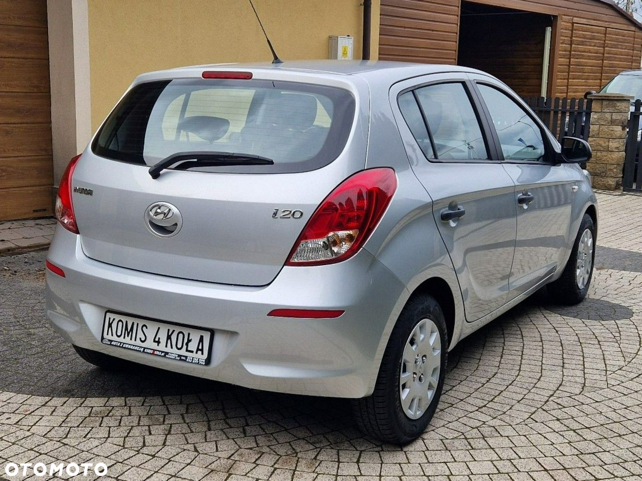 Hyundai i20 - 3