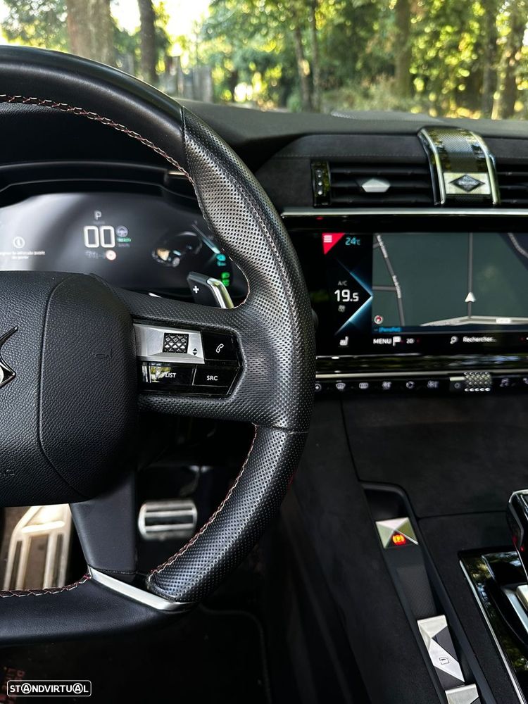 DS DS7 Crossback E-Tense Performance Line EAT8 - 17