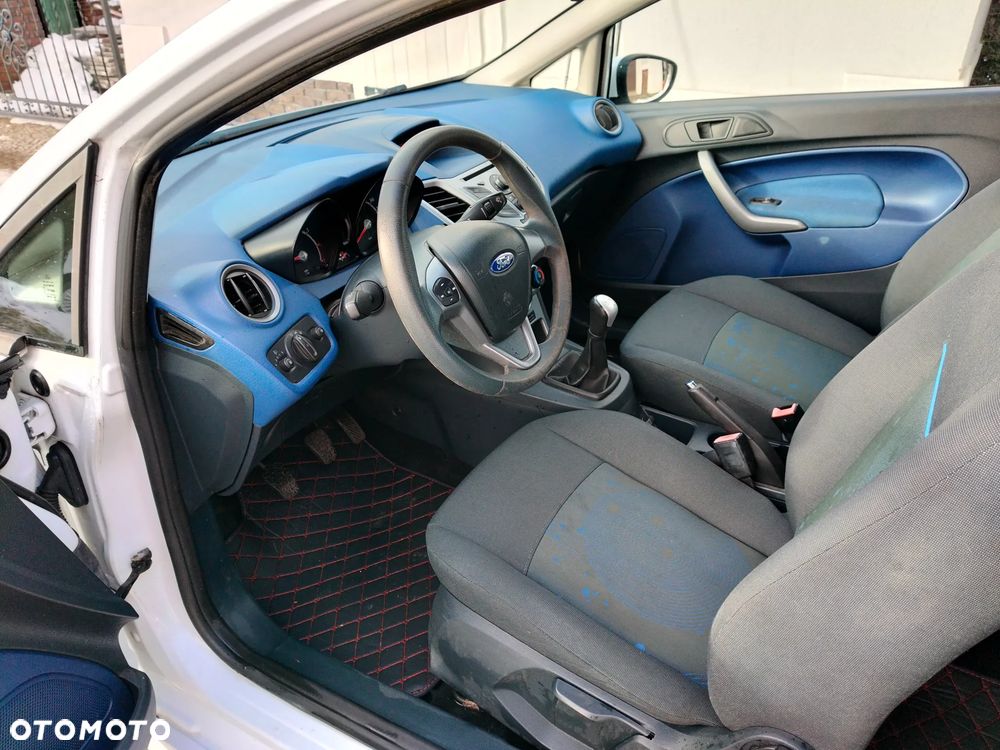 Ford Fiesta 1.25 SYNC Edition - 13
