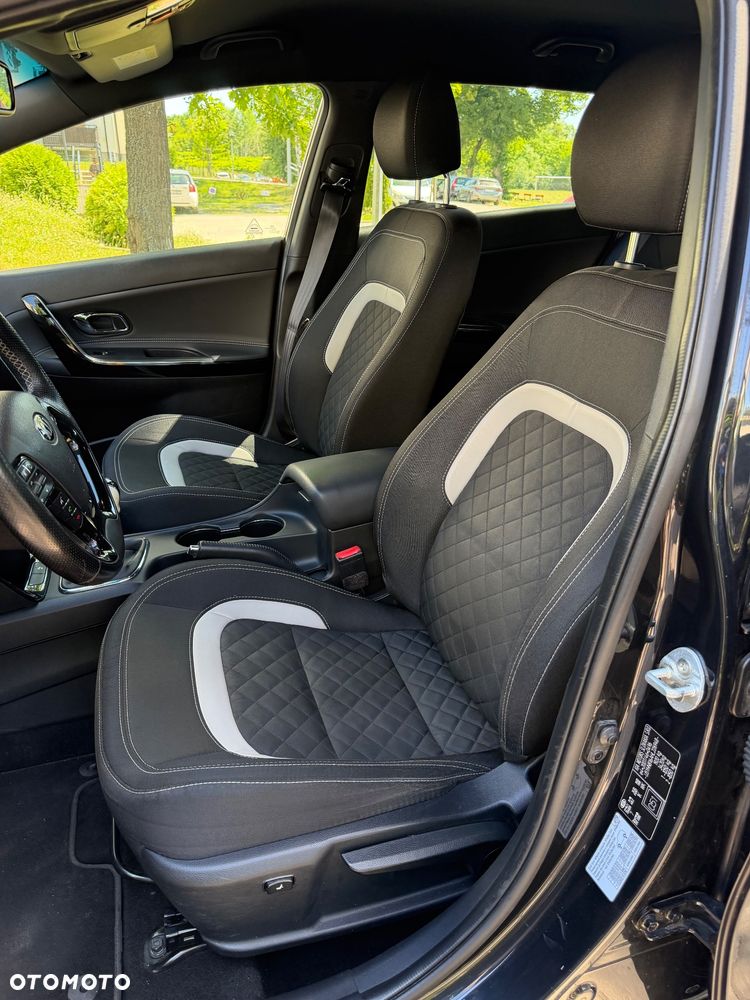 Kia Ceed 1.6 CRDi GT Line - 19