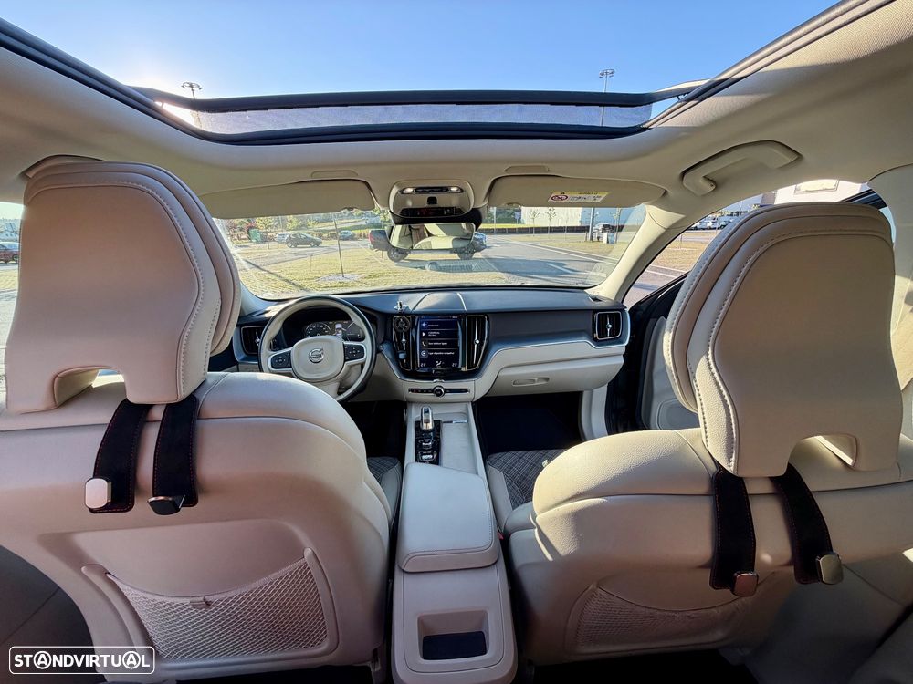 Volvo XC 60 2.0 T8 PHEV Momentum AWD - 12