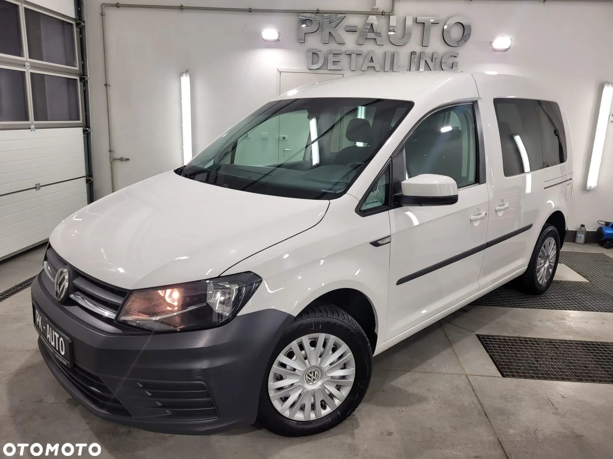 Volkswagen Caddy 2.0 TDI (5-Si.) Conceptline - 12