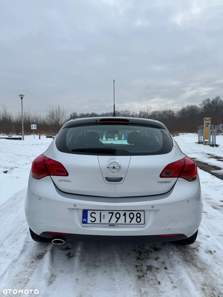 Opel Astra 1.4 Turbo Cosmo - 13