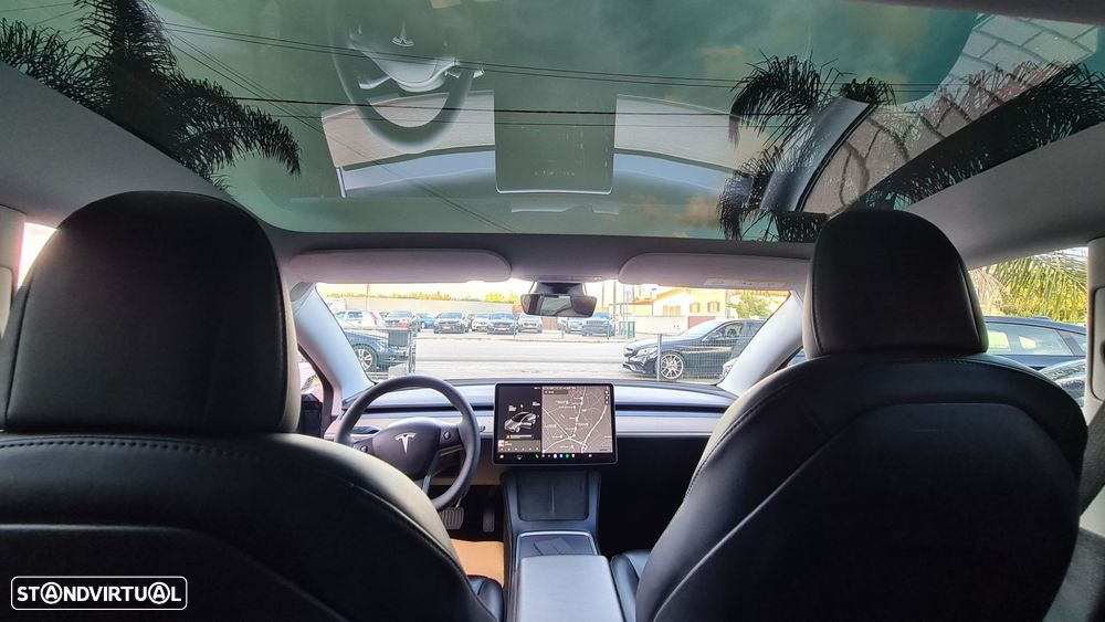 Tesla Model 3 - 27