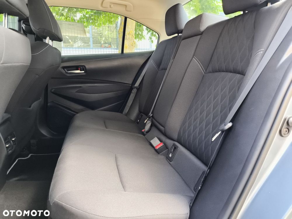 Toyota Corolla 1.8 Hybrid Comfort - 14