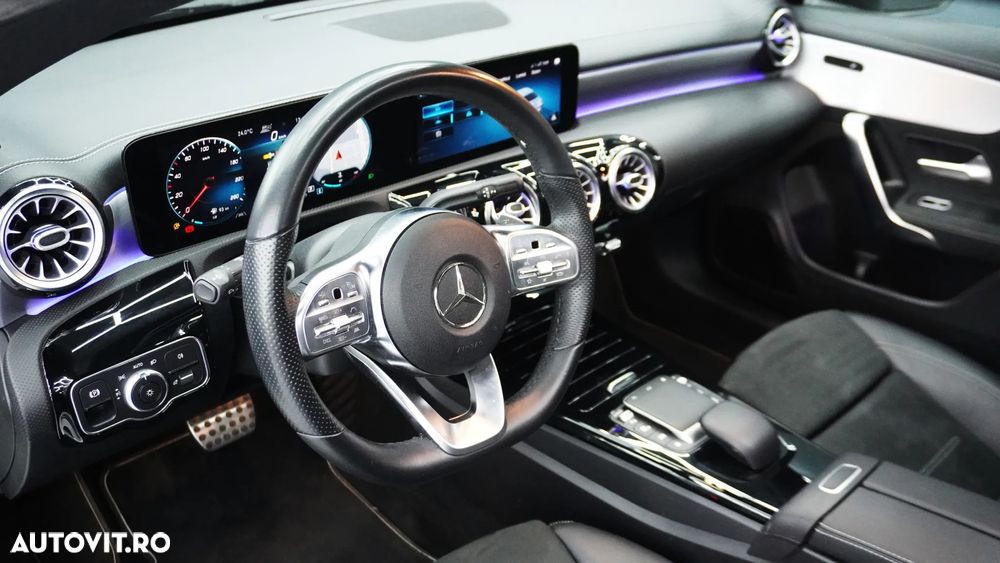 Mercedes-Benz CLA 200 7G-DCT AMG Line - 16