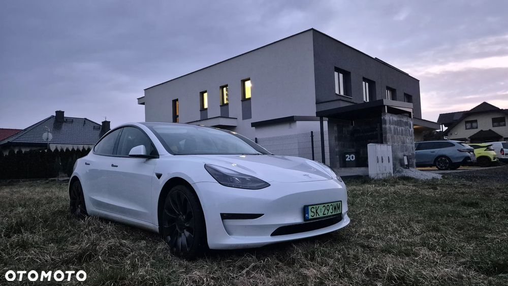 Tesla Model 3 - 15