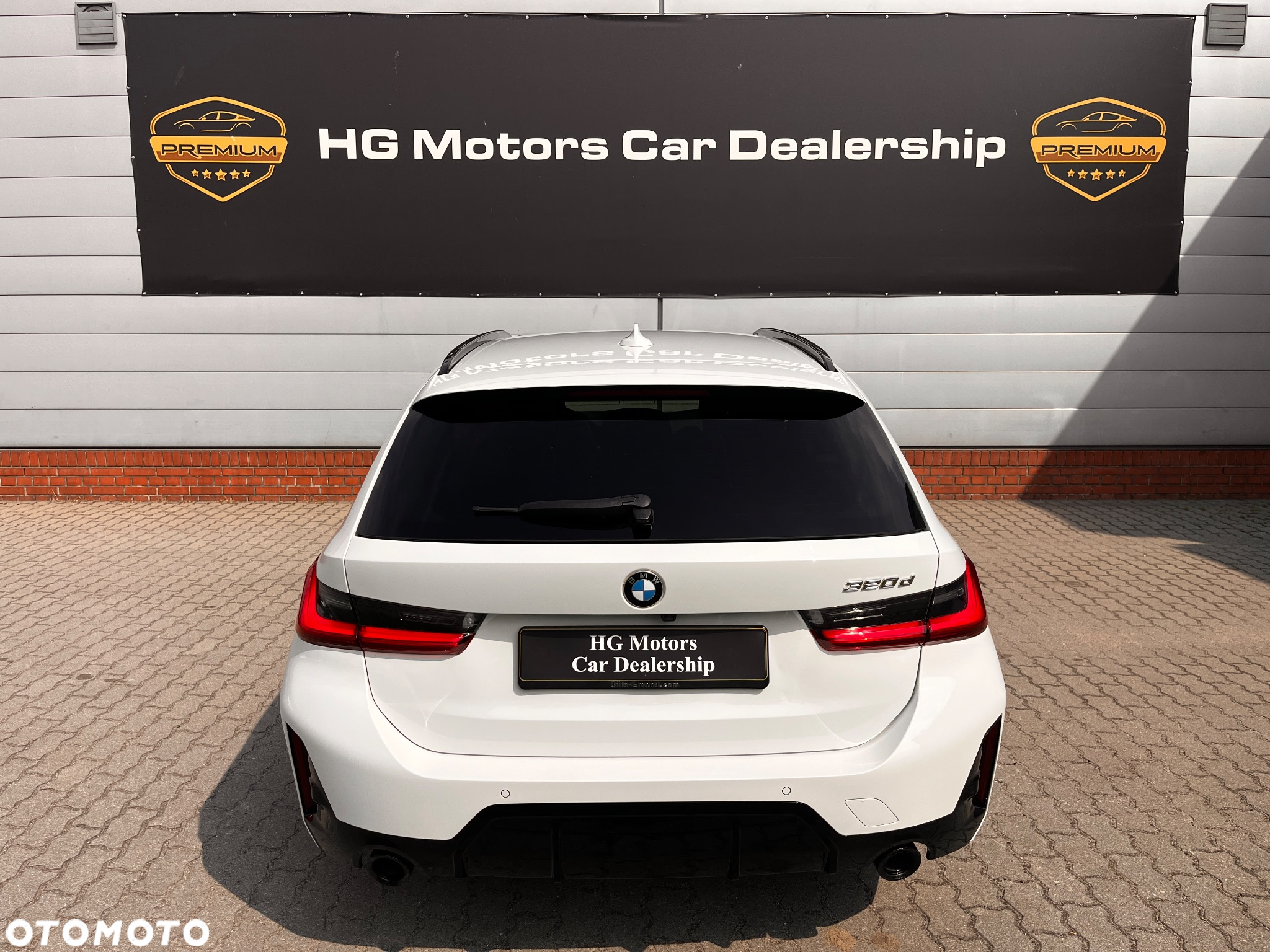 BMW Seria 3 320d Touring M Sport - 11