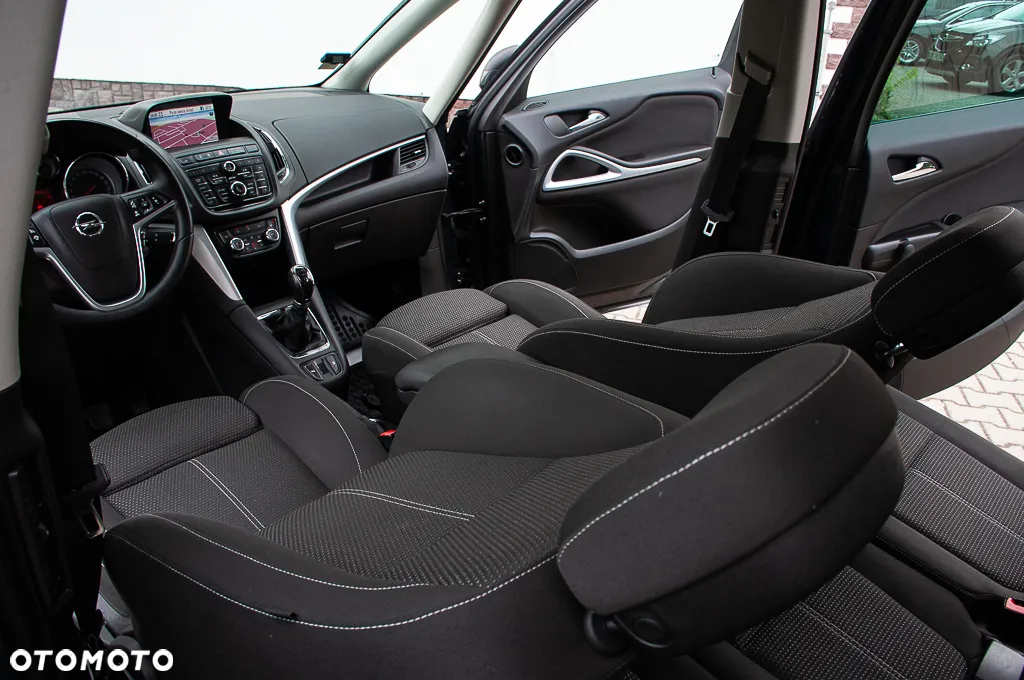 Opel Zafira 1.4 T Cosmo - 27