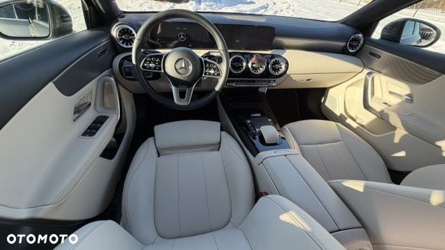 Mercedes-Benz Klasa A 200 Progressive 7G-DCT - 1