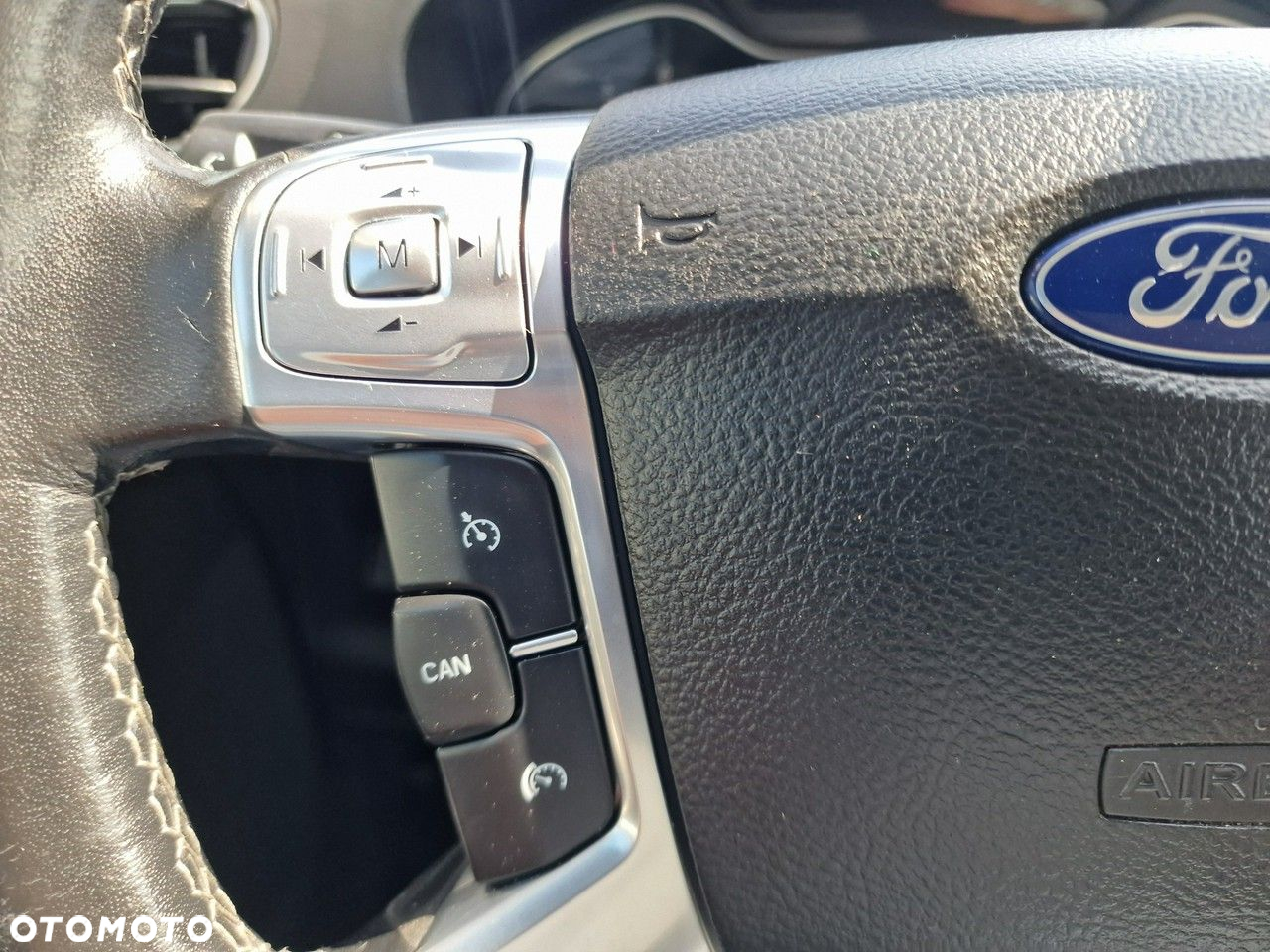 Ford S-Max 2.0 TDCi DPF Titanium MPS6 - 32