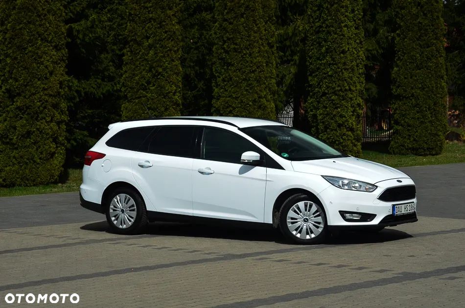 Ford Focus 1.0 EcoBoost Active X - 3