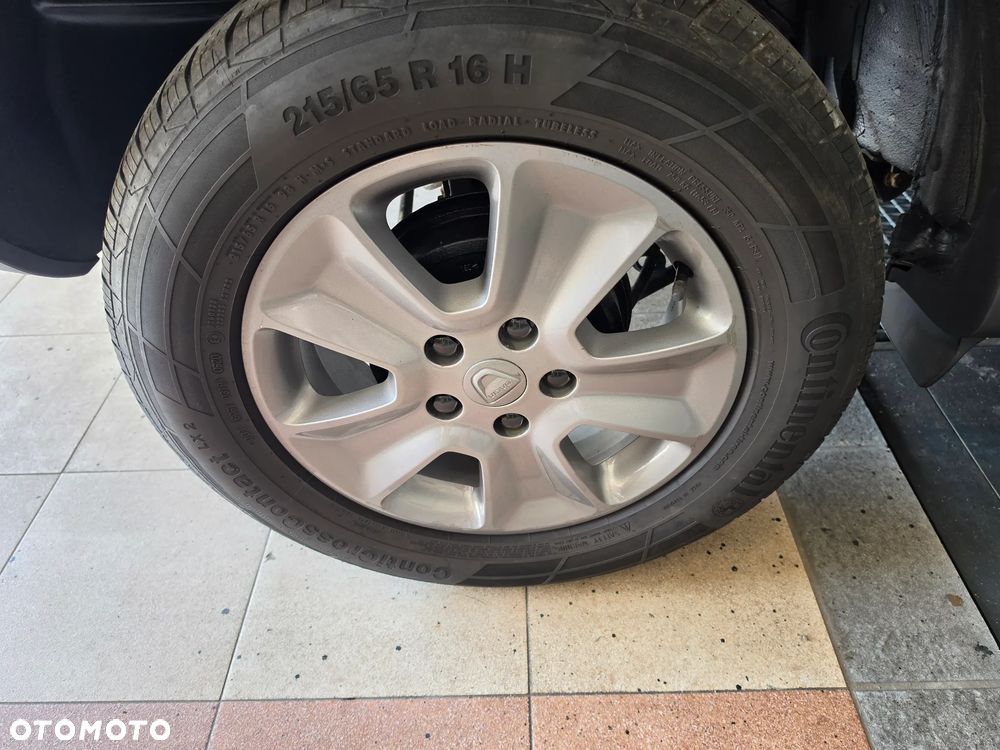 Dacia Duster 1.2 TCe Laureate 4x4 S&S EU6 - 24