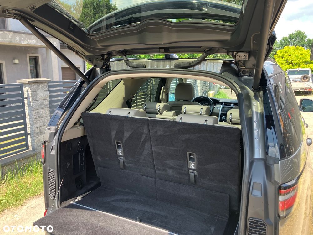 Land Rover Discovery 3.0 Sd6 HSE Luxury - 22