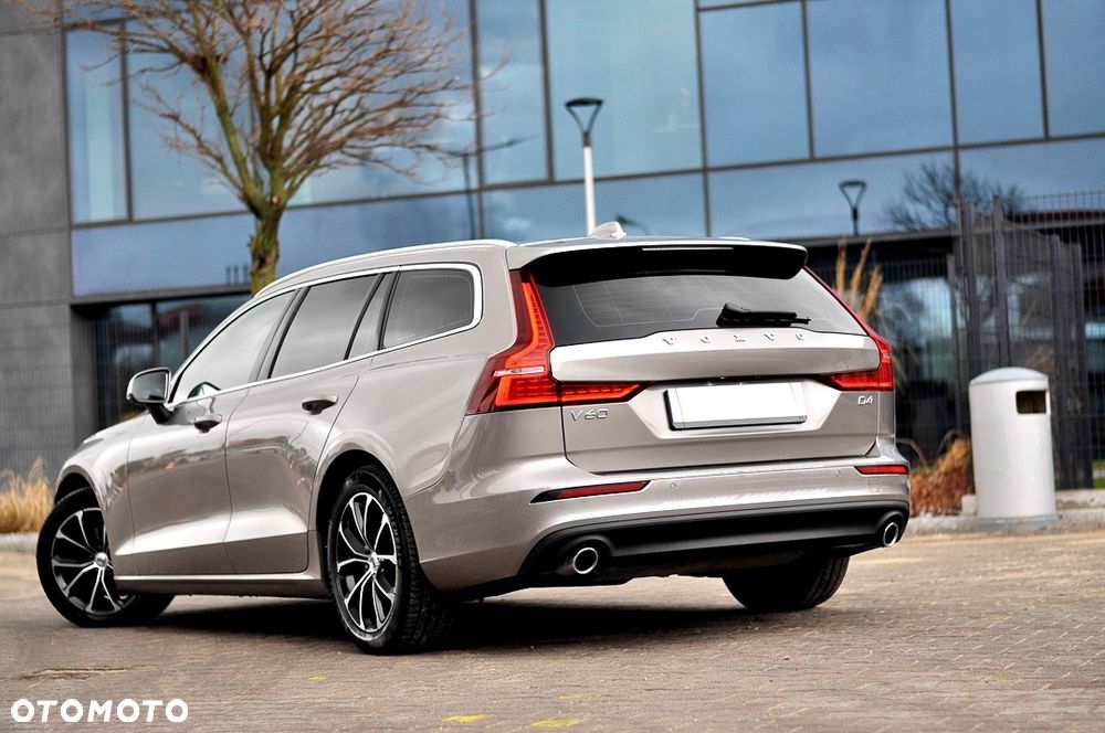 Volvo V60 D4 Geartronic Momentum - 5