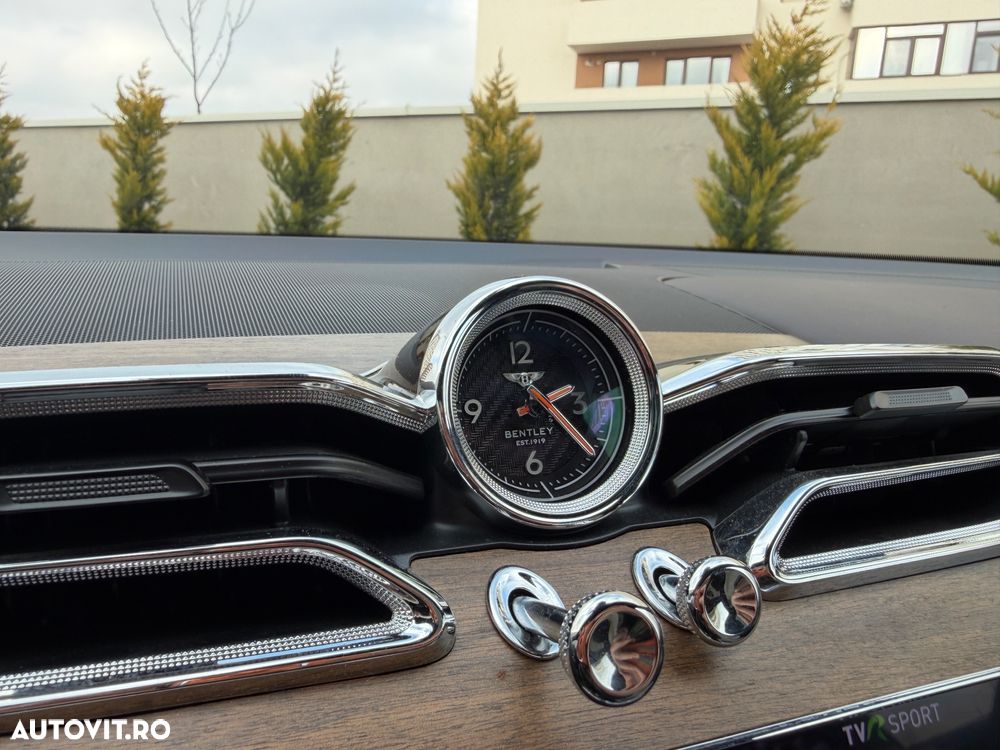 Bentley Bentayga - 28