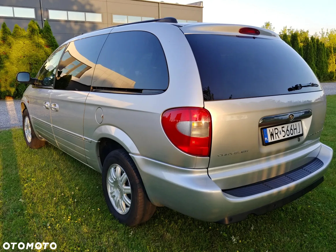 Chrysler Grand Voyager 3.3 Limited S&G - 12