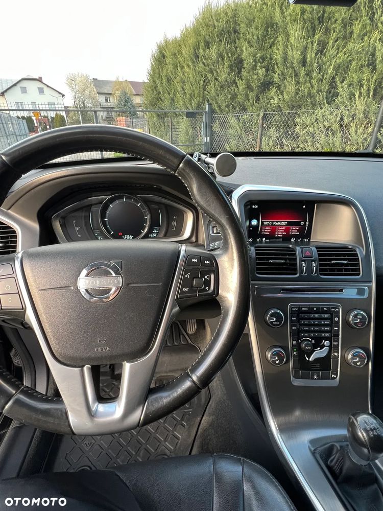 Volvo XC 60 D3 Summum - 6