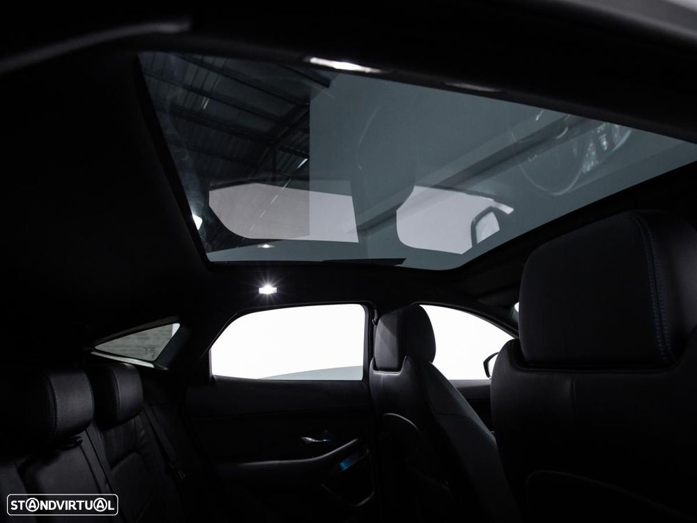 Jaguar E-Pace - 13