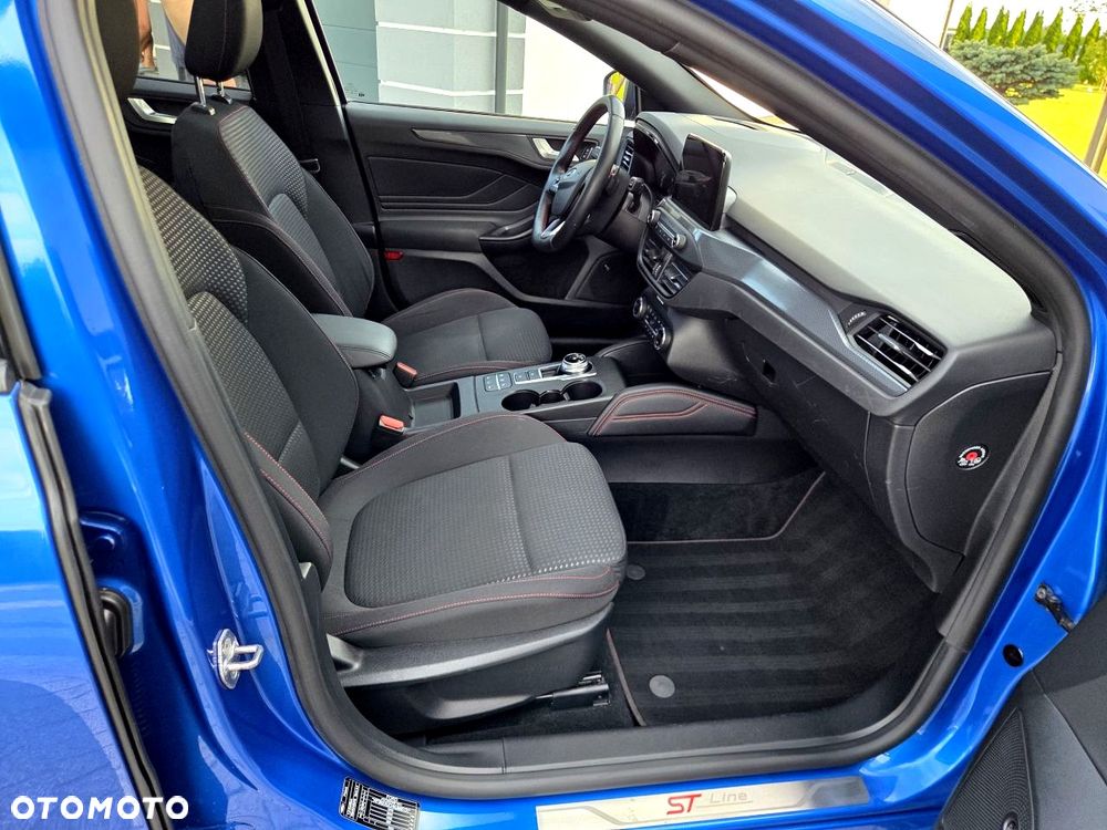 Ford Focus 1.5 EcoBlue Start-Stopp-System ST-LINE - 16