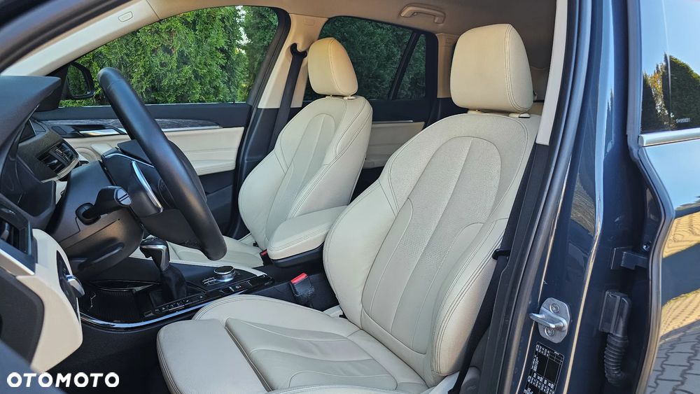 BMW X1 xDrive25d xLine - 15