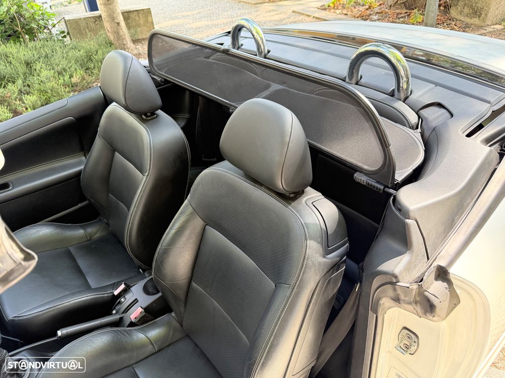Peugeot 207 CC 150 THP Sport - 28