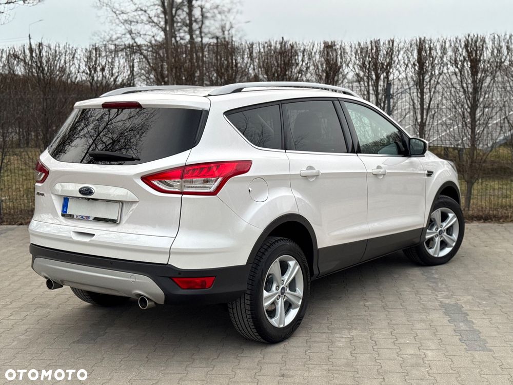 Ford Kuga 2.0 TDCi 4x4 Titanium - 35
