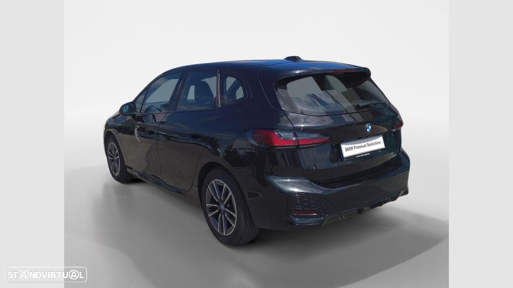 BMW 218 Active Tourer d Pack Desportivo M Auto — fotografia 8