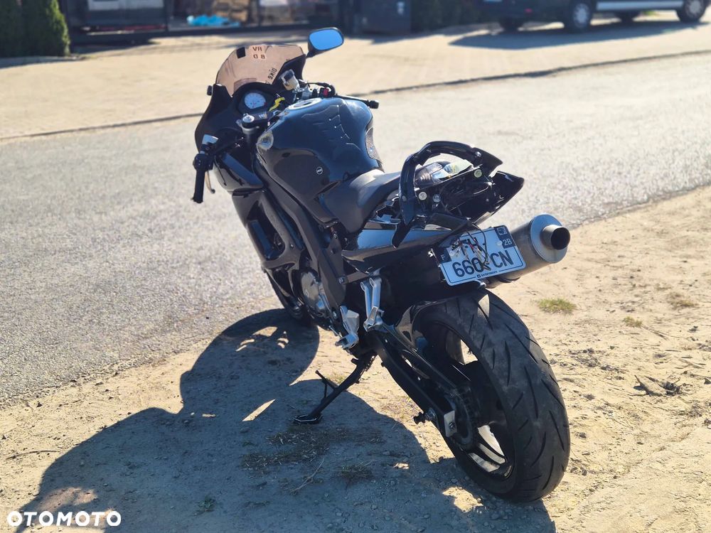 Suzuki SV - 7