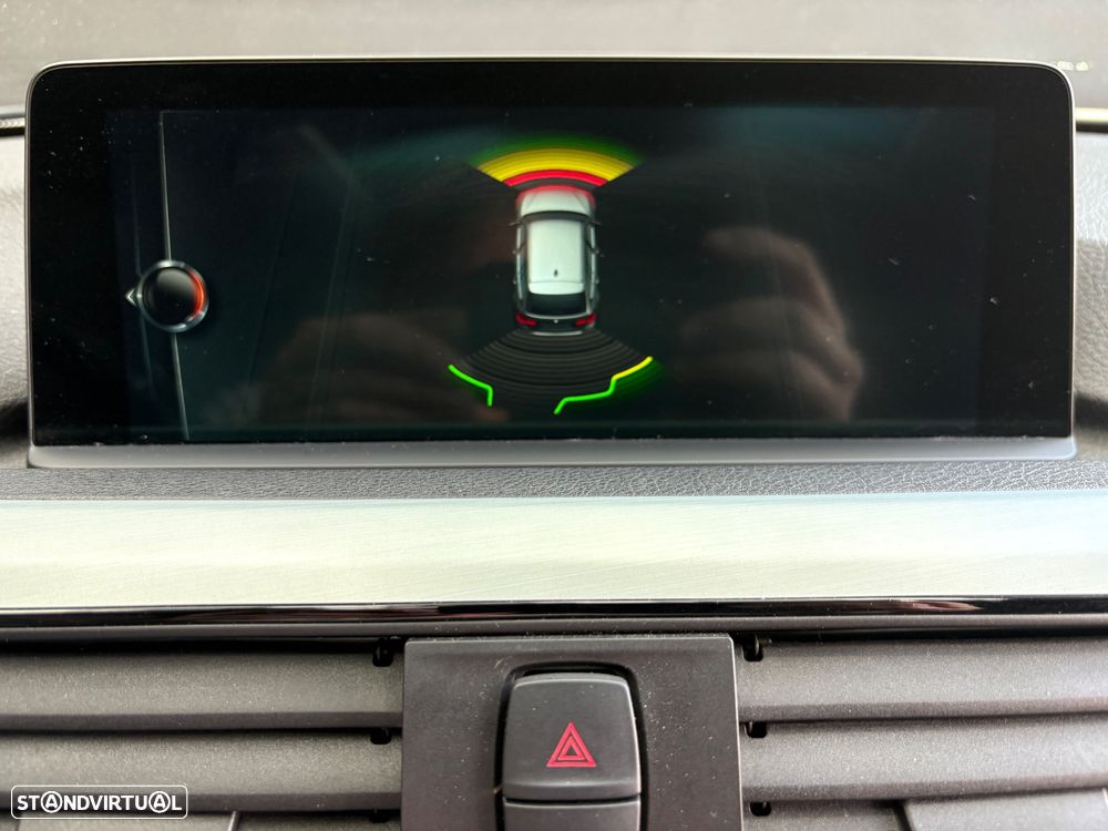 BMW 320 d Pack M Auto - 52