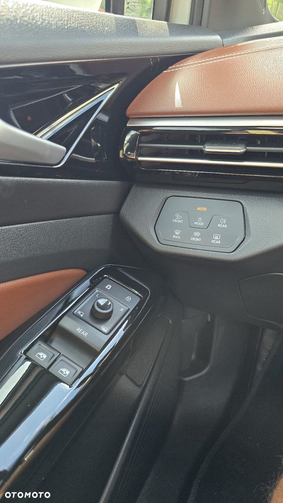 Volkswagen ID.4 Performance Upgrade Pro Business - 18