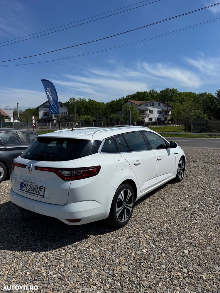 Renault Megane - 5