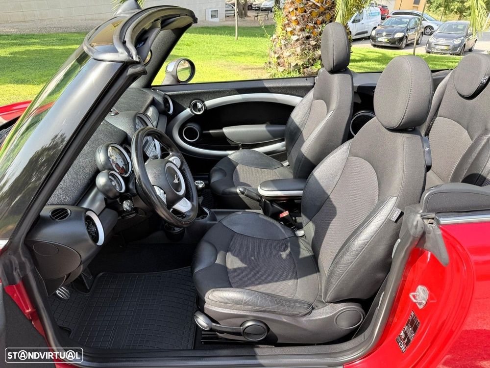 MINI Cabrio Cooper S - 7