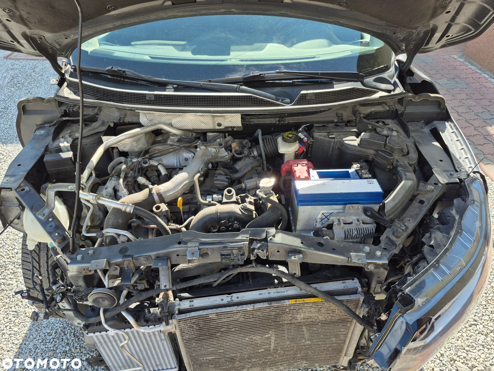Nissan Qashqai 1.6 DIG-T N-Connecta - 16