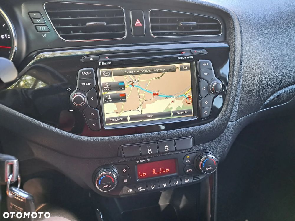 Kia Ceed 1.4 CVVT Attract - 8