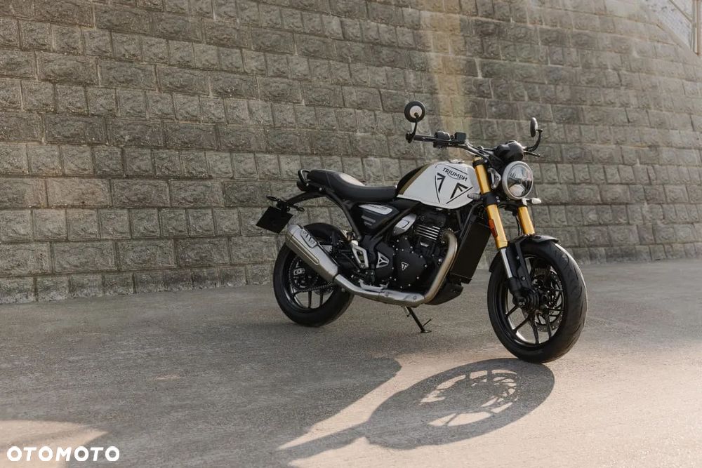 Triumph Inny