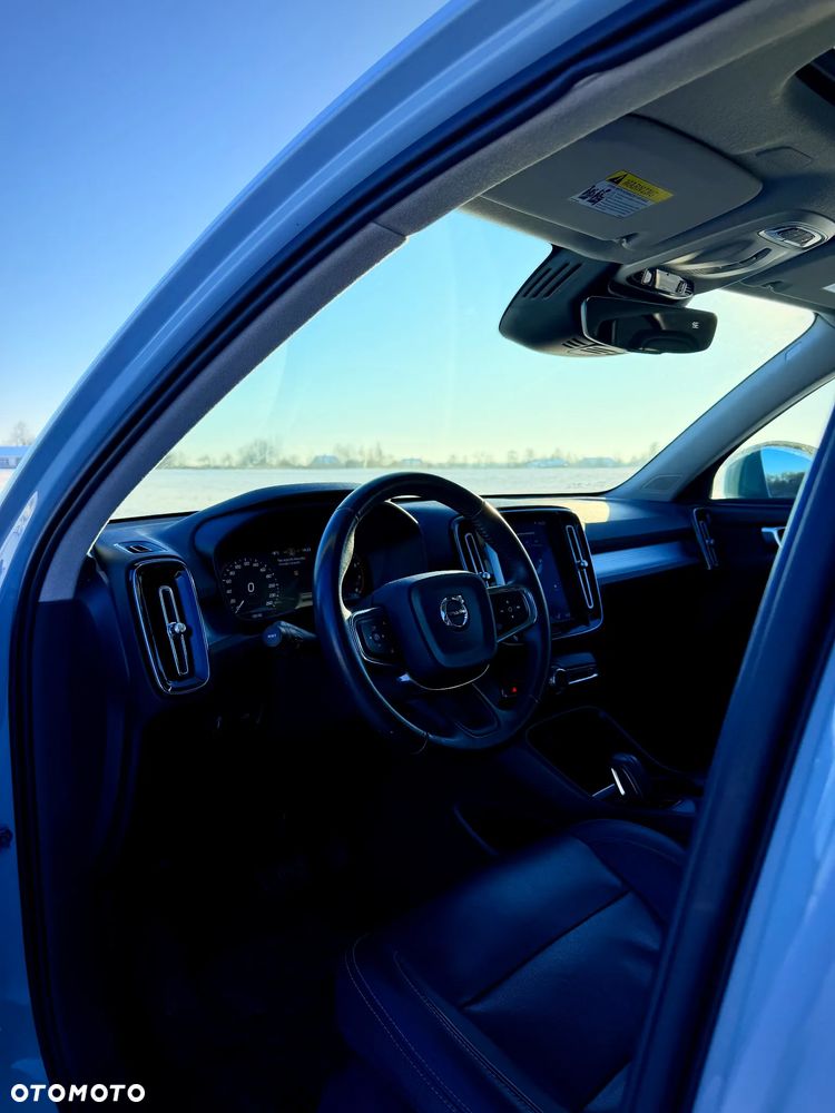 Volvo XC 40 T5 AWD Momentum - 14