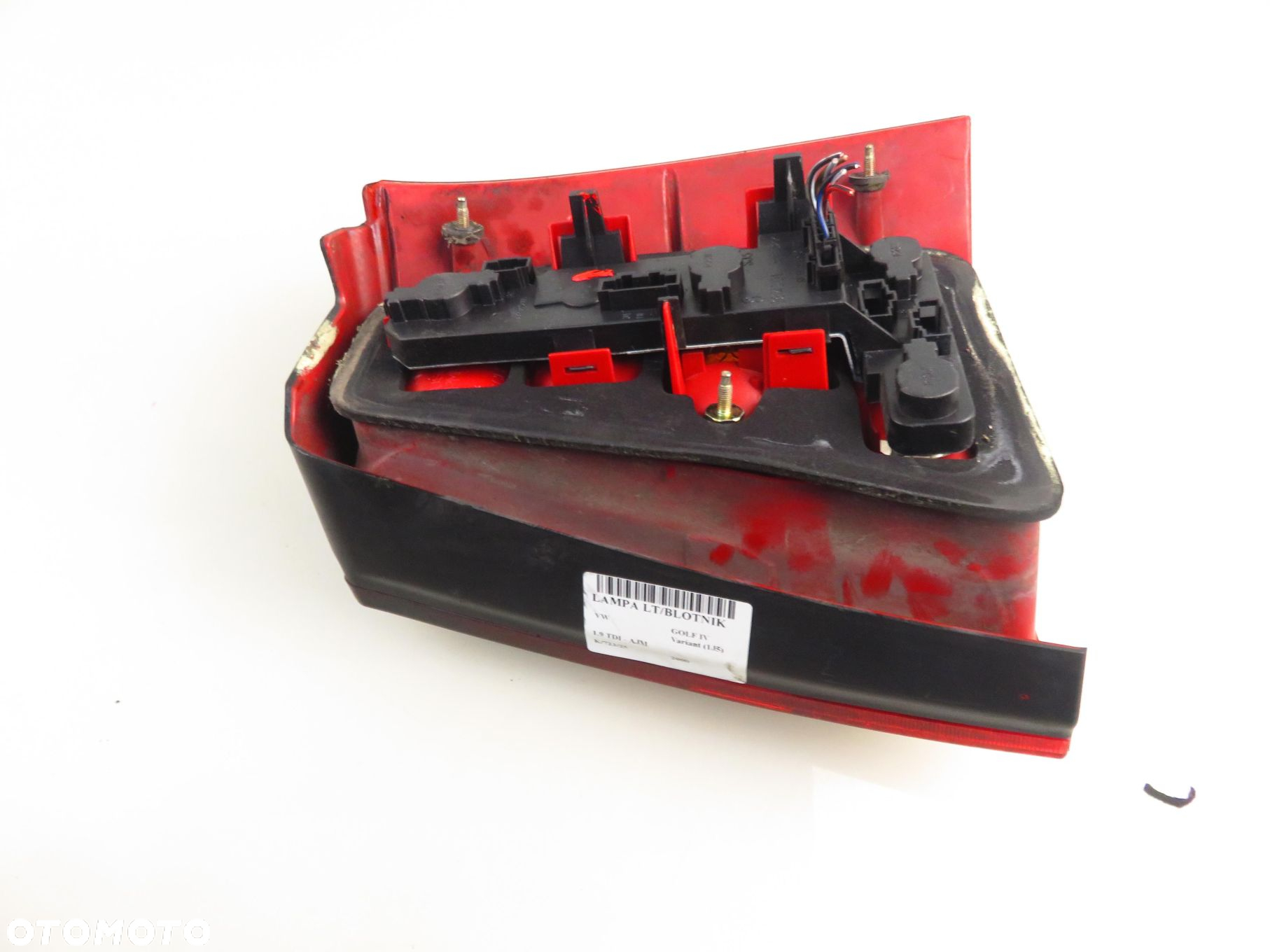LAMPA LEWA TYLNA VW GOLF IV Variant - 3