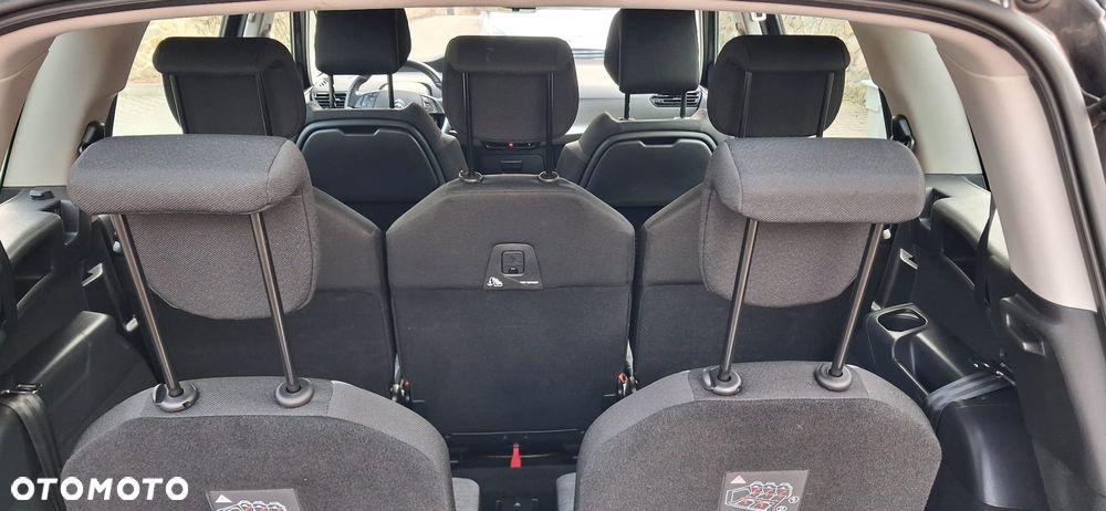 Citroën C4 Grand Picasso - 10